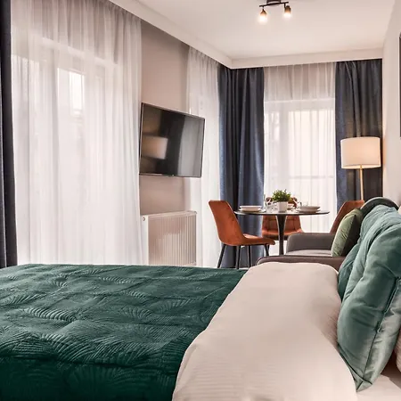 Metropolis Apartment